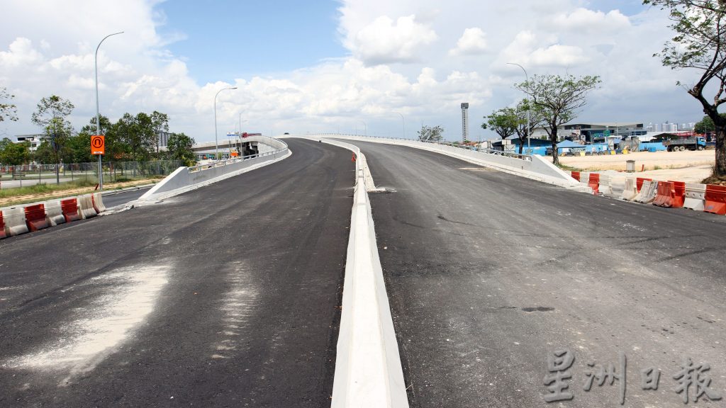 武吉拉惹高架桥90%完成  预计7月如期通车
