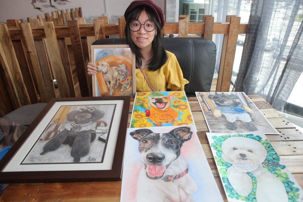 乐活频道／16岁丘紫月用笔勾勒出心中图案   画宠物 治愈心灵