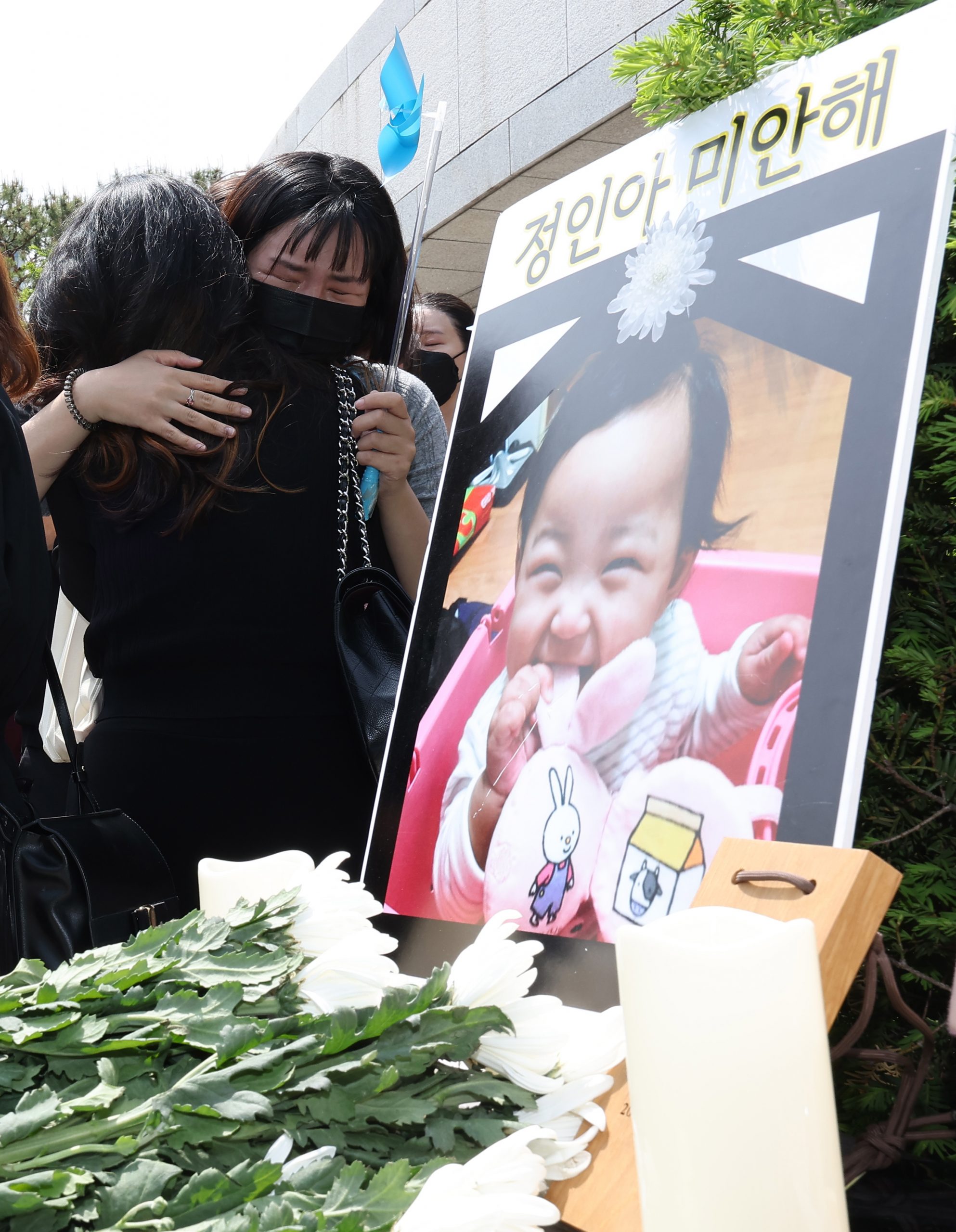 韓國／1歲女童鄭仁遭虐待致死案　養母養父分別囚35年和5年