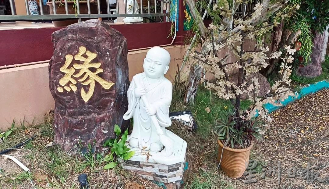 东：东游记：百乐县明光佛教会精心美化 欢迎人们到此一游