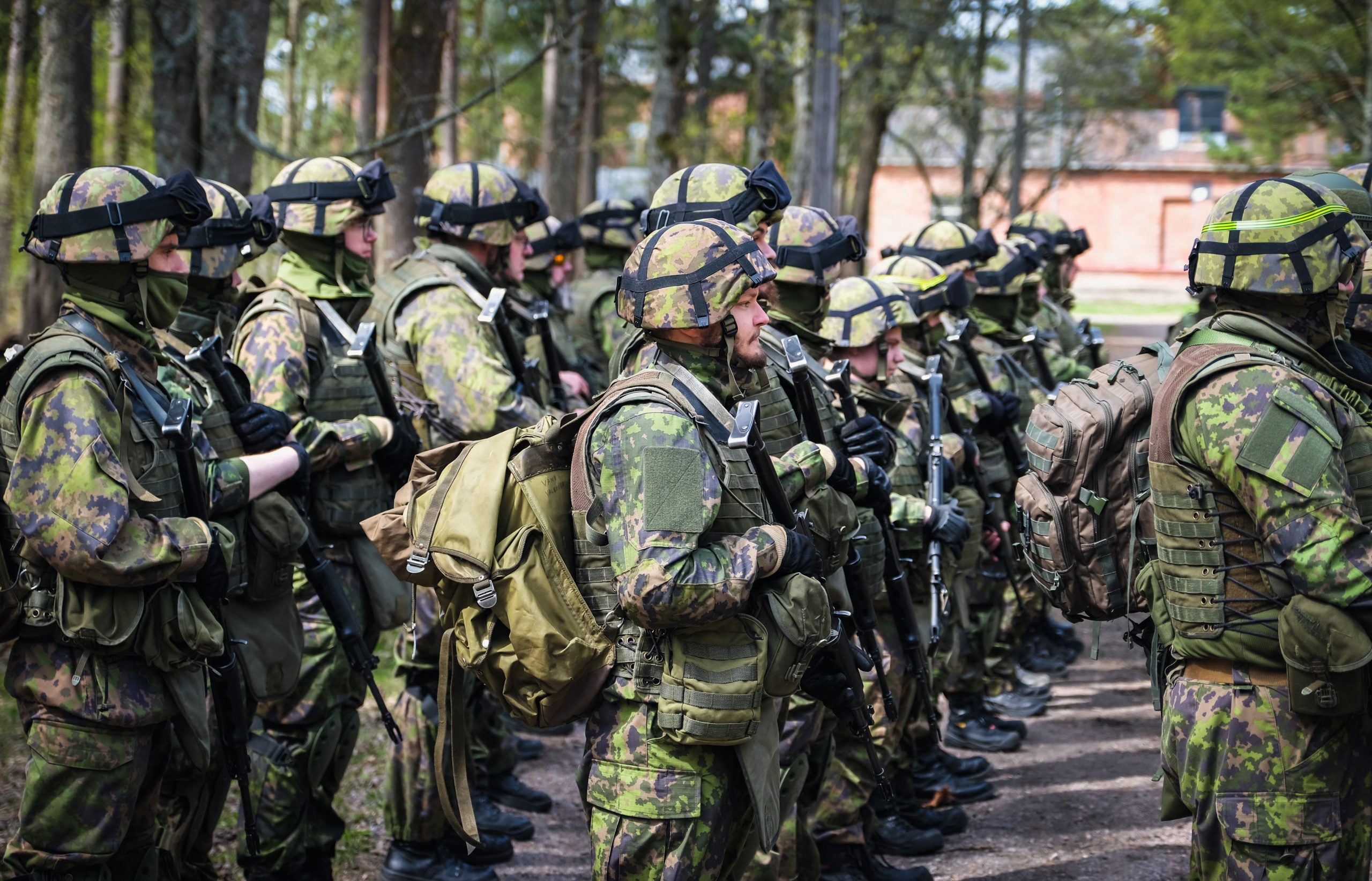 俄乌战争爆发后  芬兰军训报名暴增10倍