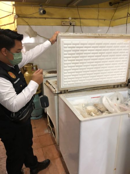 多人疑吃越南面包后食物中毒，餐厅卫生不达标被令关闭