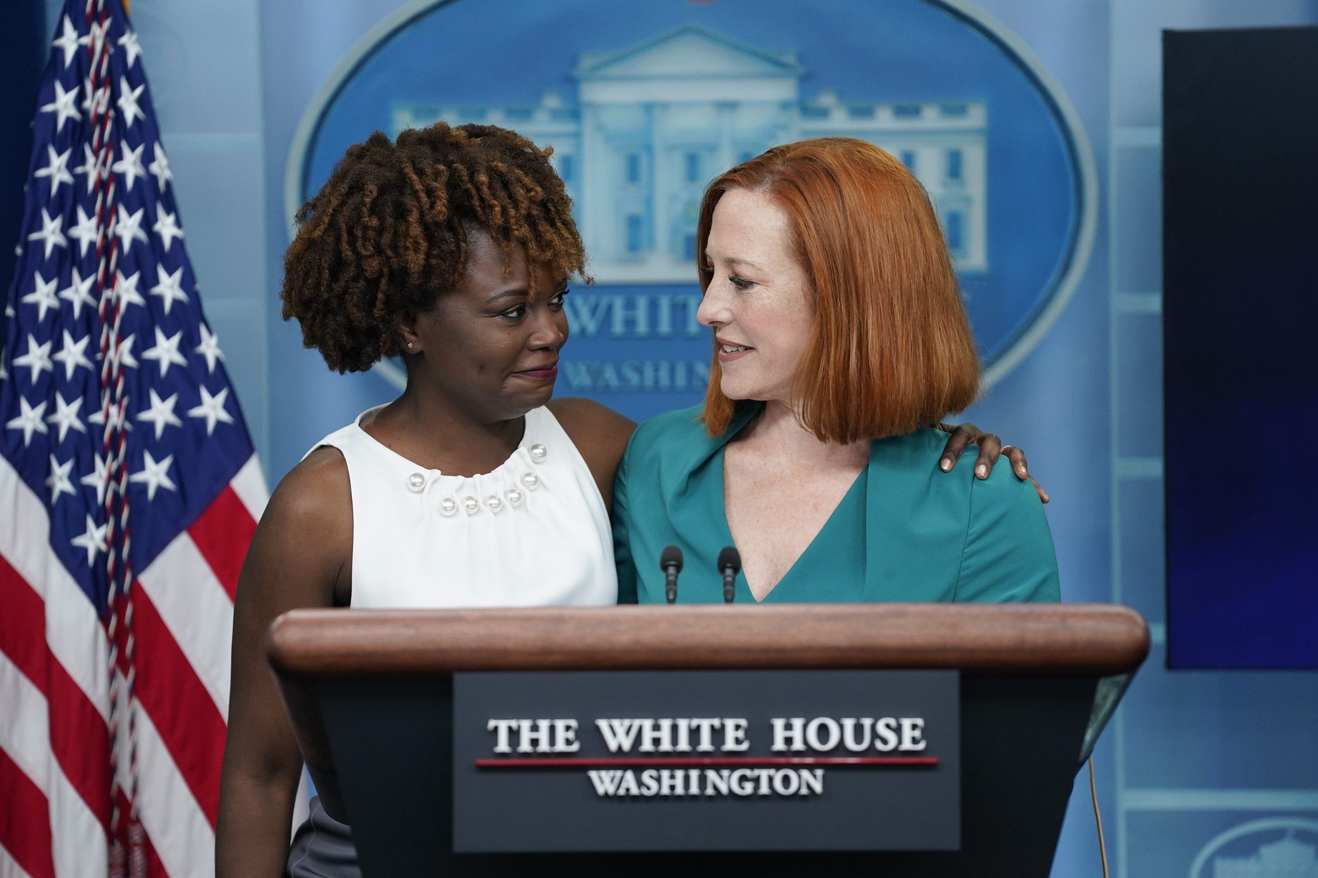成美国梦最佳代言  非裔女同志任白宫发言人