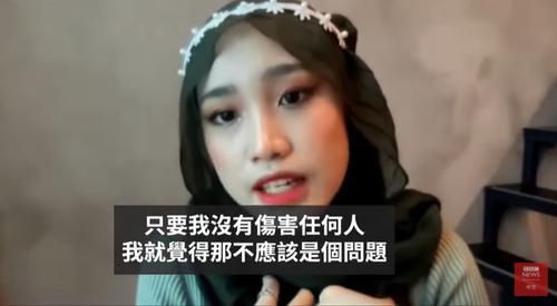 戴头巾跳K-POP被骂 马来女网红：“我没伤害任何人”