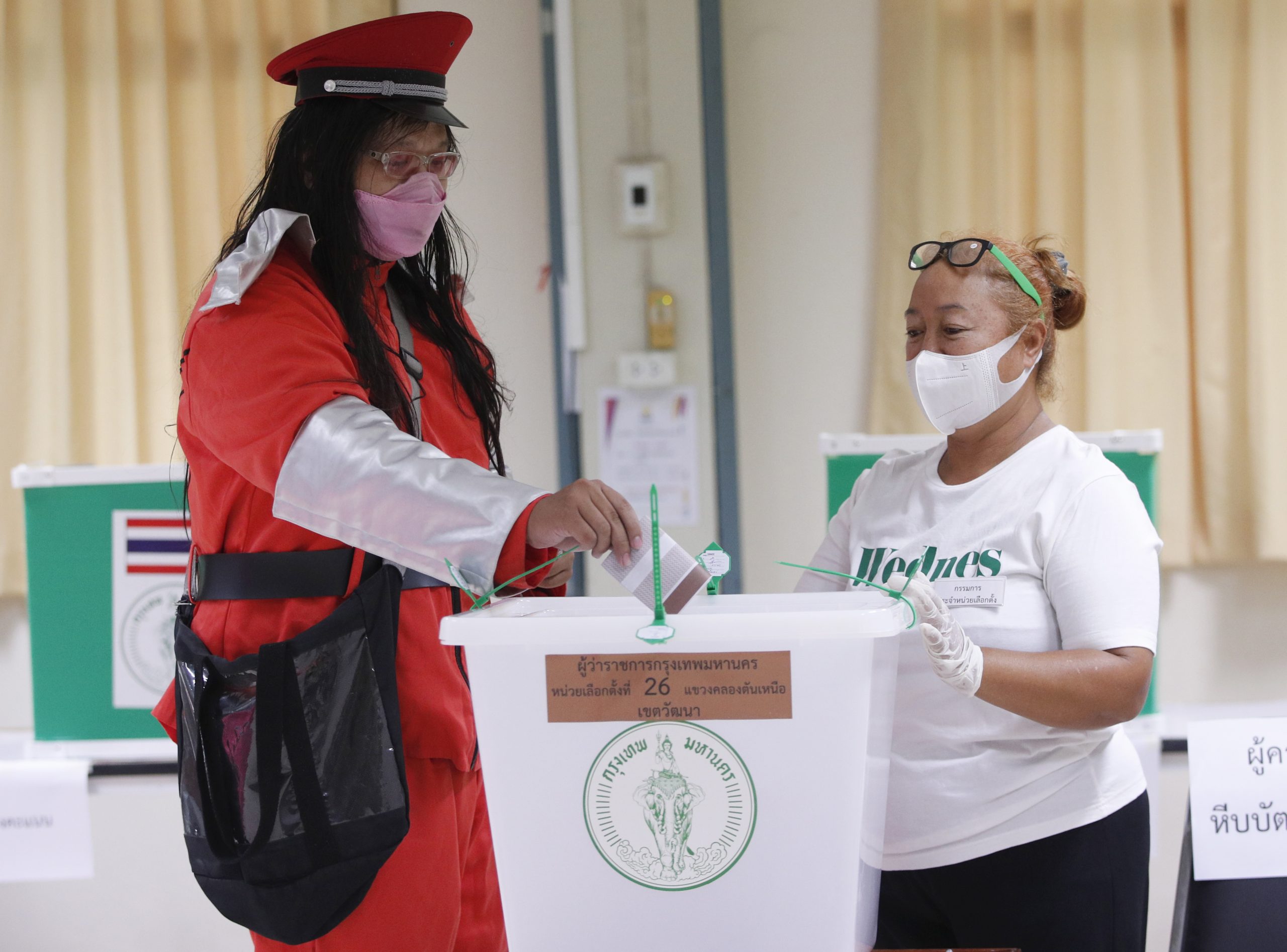 曼谷市长选举登场 料成明年大选风向标
