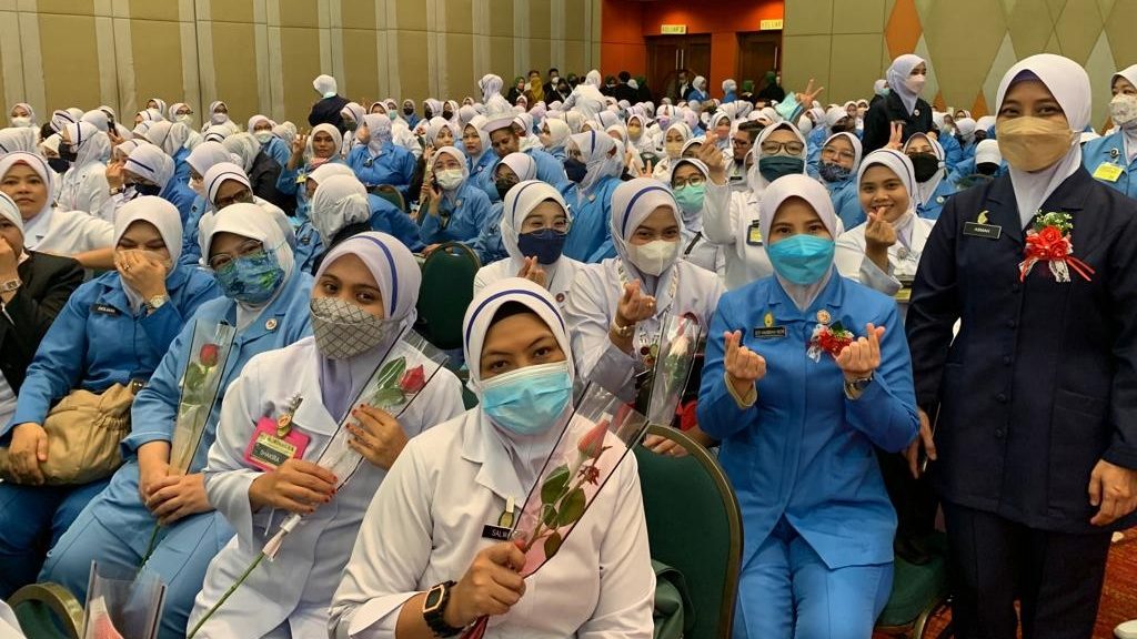 柔10县政府医院  1000护士欢庆护士节