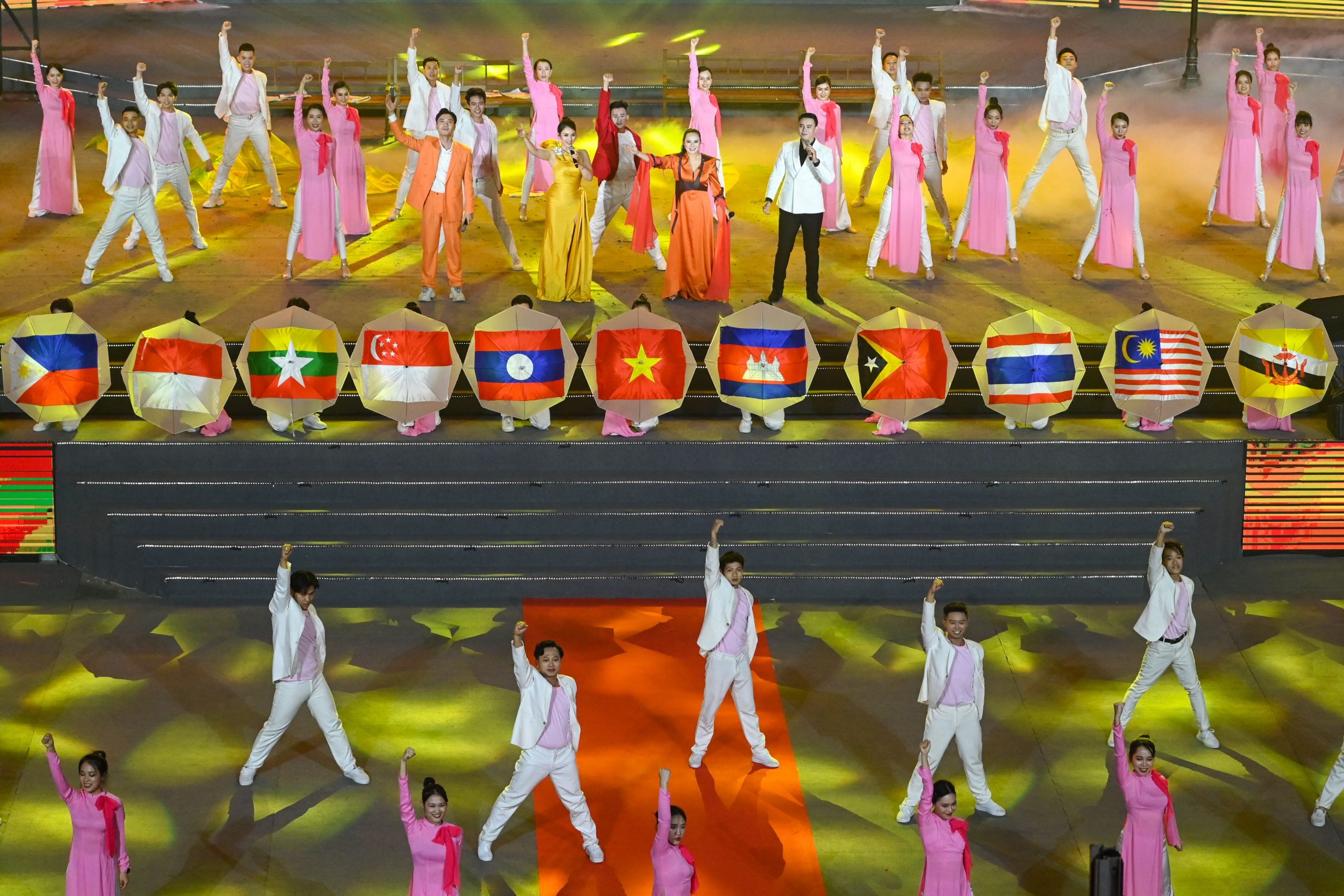 越南声乐欢送各参赛者  2023柬埔寨东运会再见！