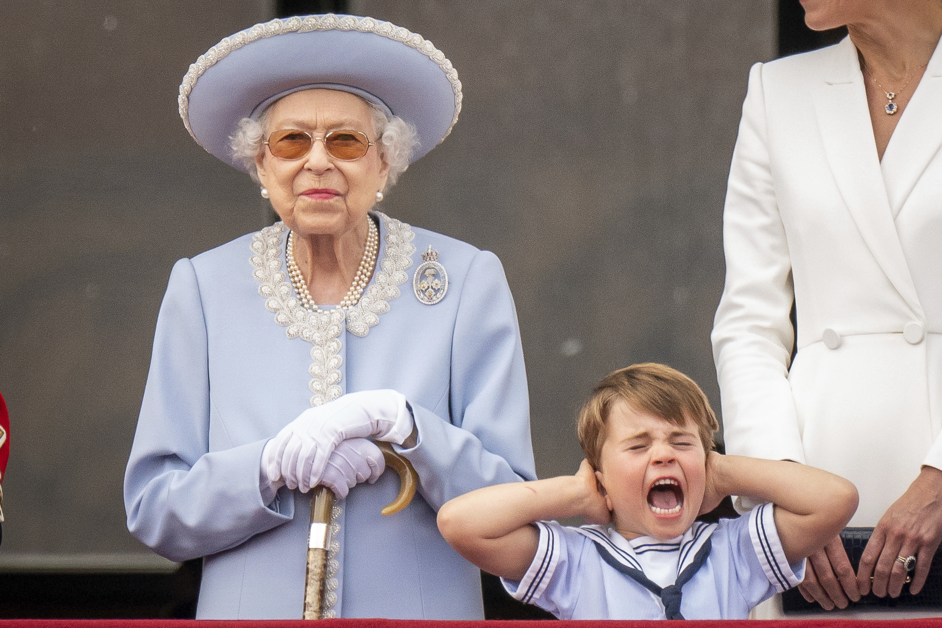 96岁英女王喜迎登基70年 身体不适将缺席3日仪式