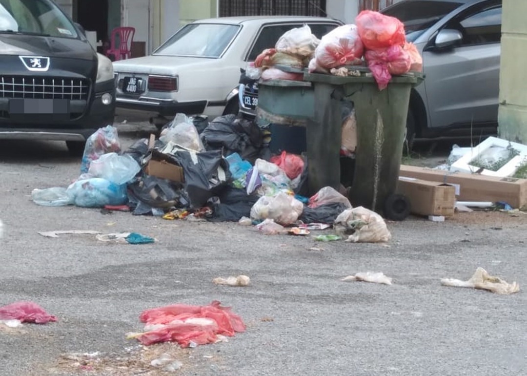 东封底：关丹IM3工业区垃圾免费收至7月杪，逾期未清理者或接罚单。
