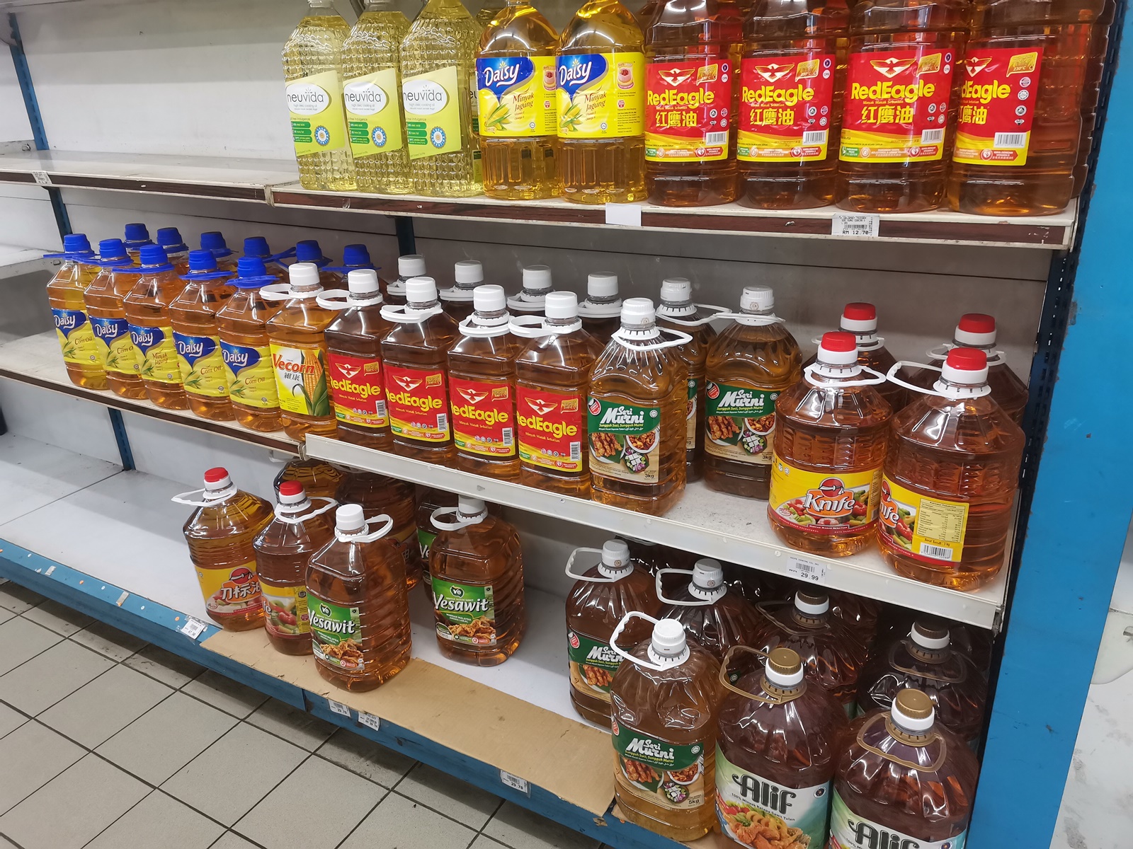 东：7月起废除瓶装食油津贴 关丹文德甲部分超市销量稍增