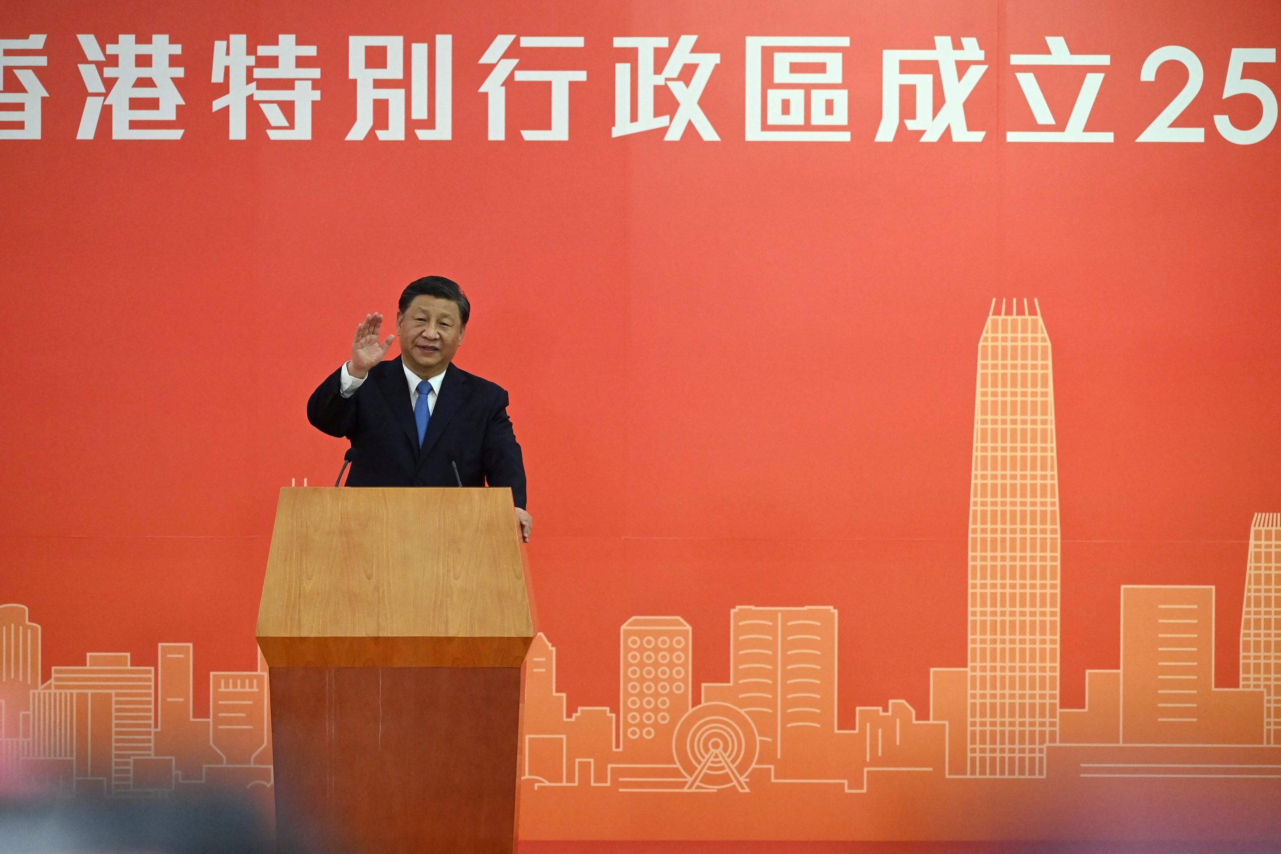 习近平：只要坚持 “一国两制”香港未来一定会更美好