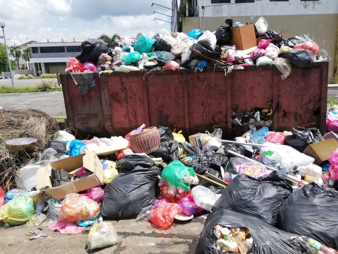凯鲁阿米尔指垃圾清理工作将公开招标