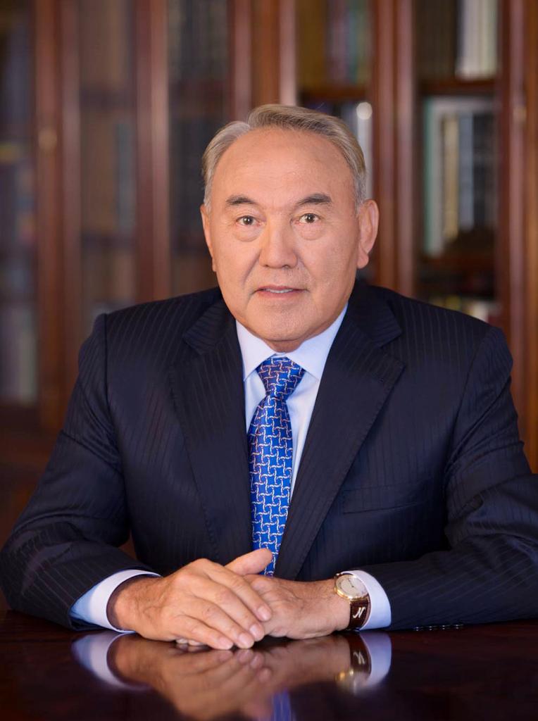 哈萨克公投一面倒支持修宪 告别前强人总统时代
