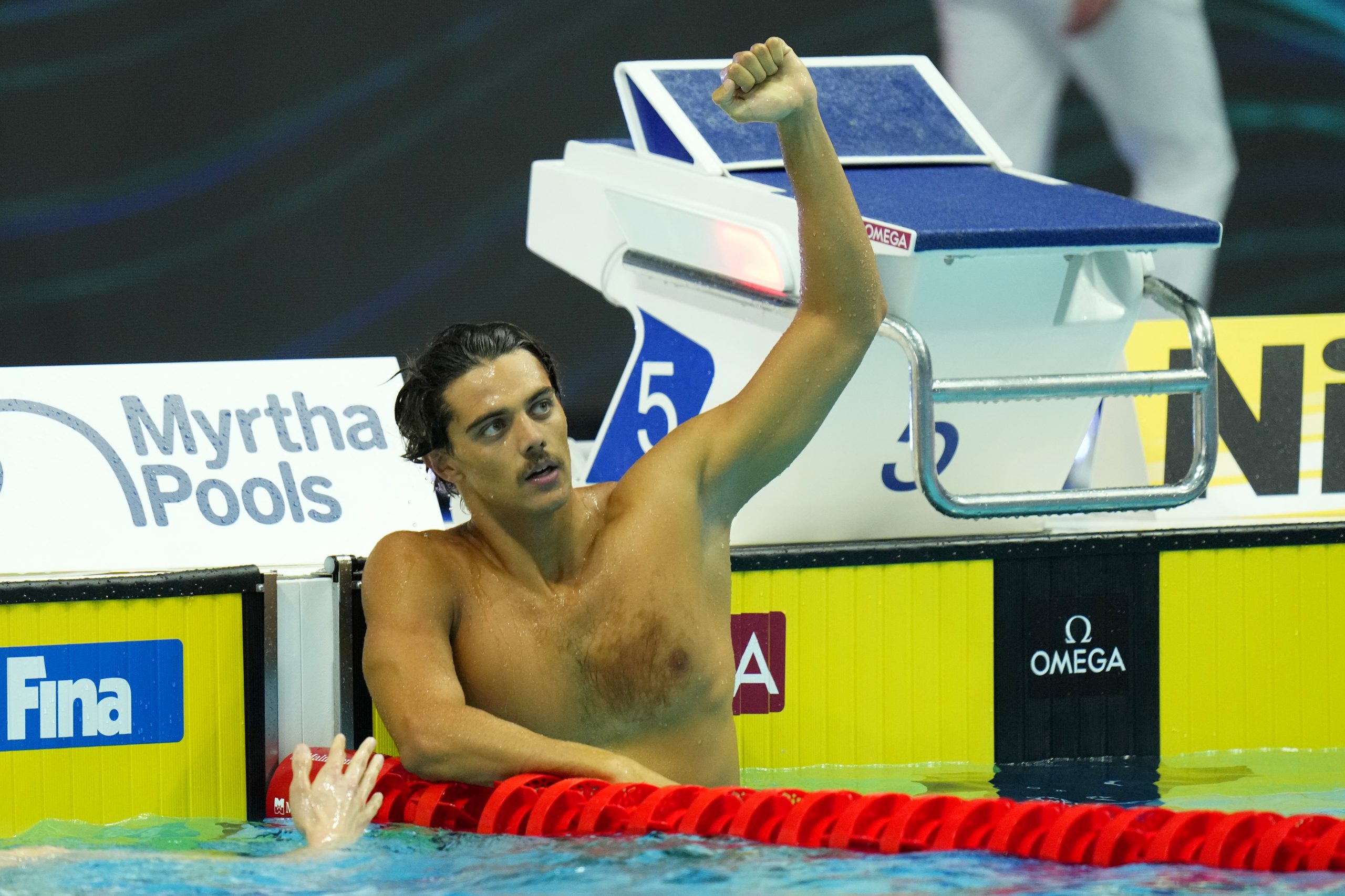 水上运动世锦赛|男百米仰泳逆转前奥运冠军  切孔缔本届首个世界纪录