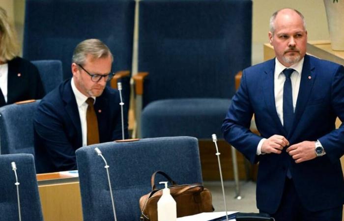 瑞典司法部长面临不信任投票 恐引发政府危机