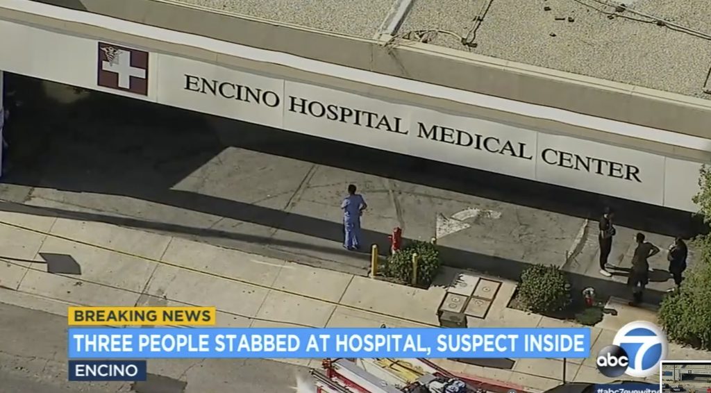 男嫌持刀闯加州恩西诺医院   砍伤3人与警对峙中