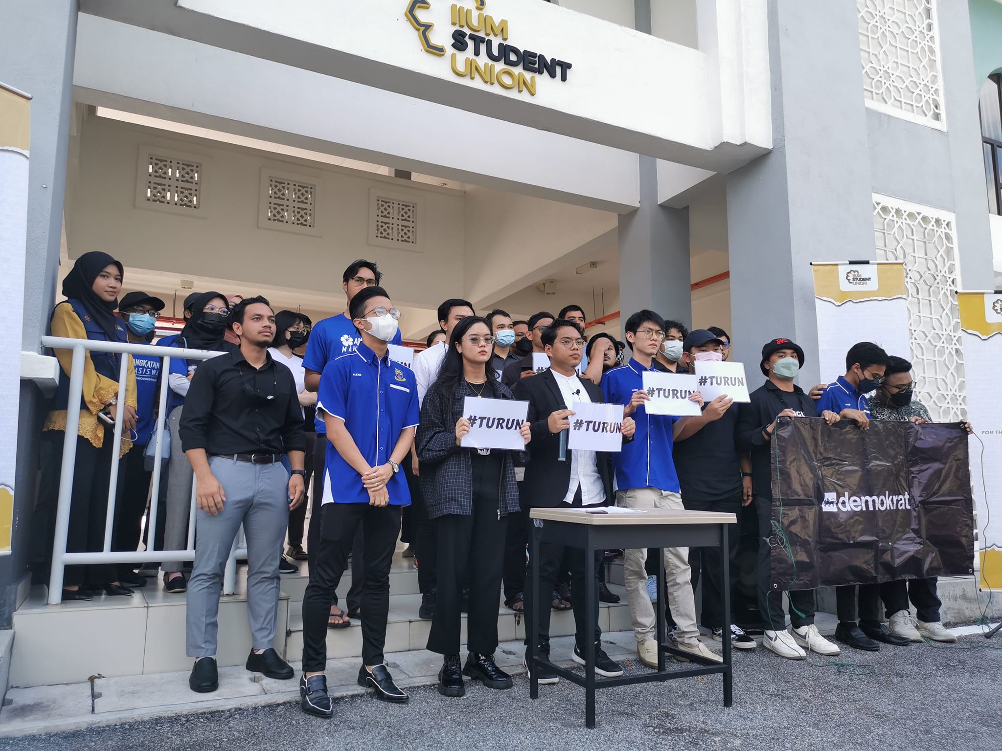 百物涨价 21学生组织提5大诉求反对政策