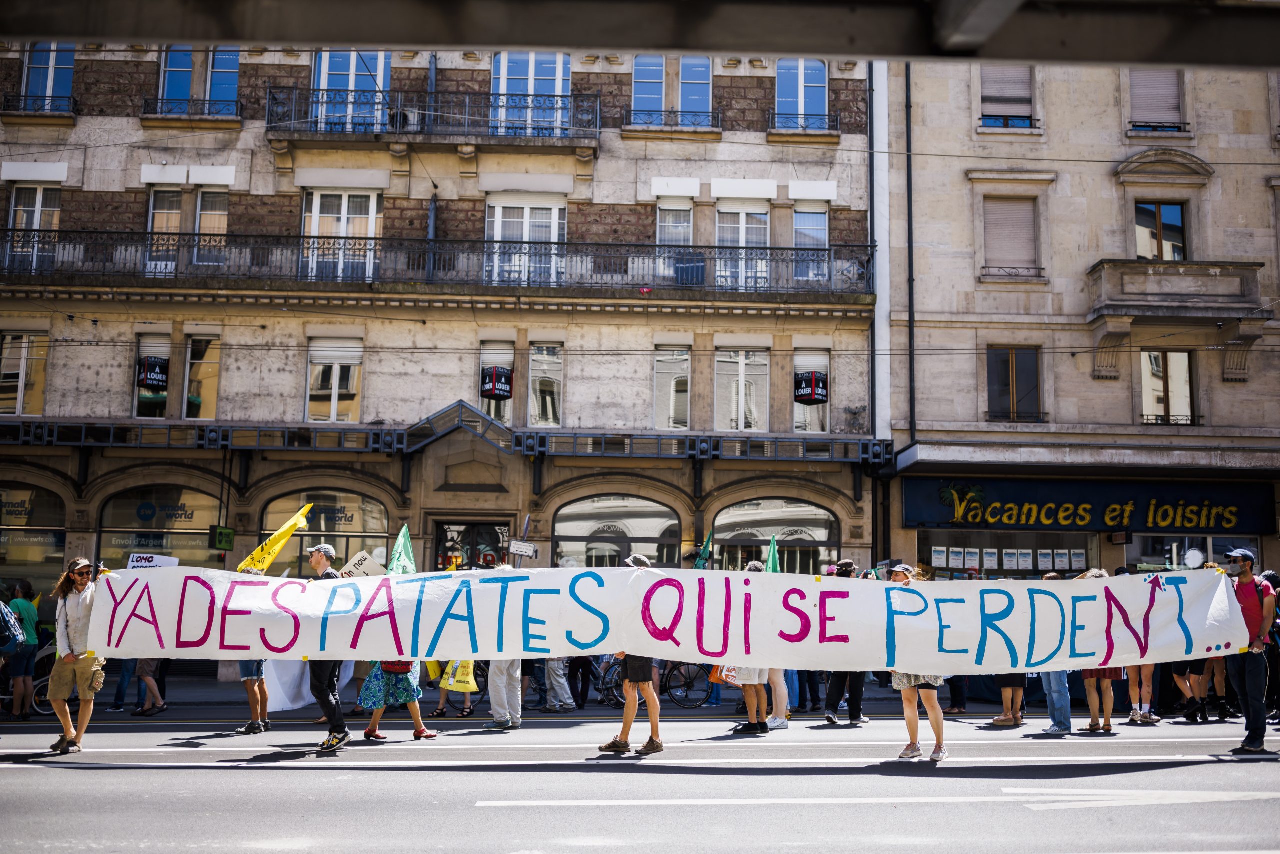 看世界／不满WTO农业角色 数百人日内瓦上街抗议