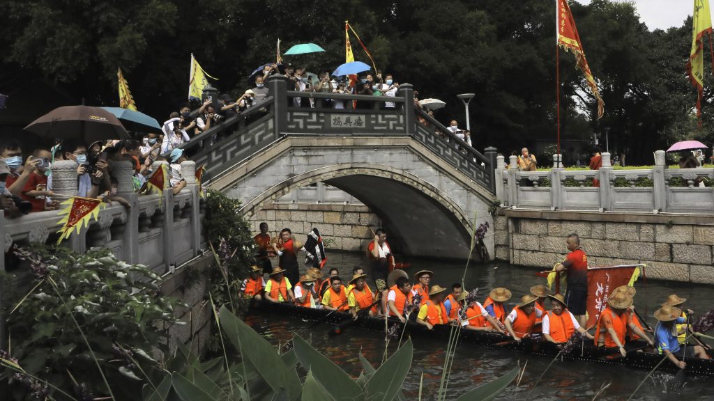 端午假期中国近8000万人出游    北京上海旅游市场加快复苏