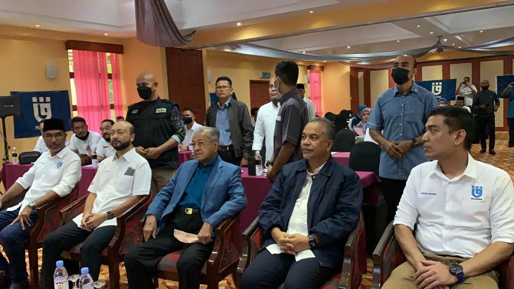 马哈迪：应付大选   斗士党或与NGO合作