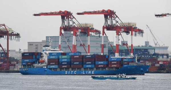 日本5月出口连升15个月  贸赤创8年新高
