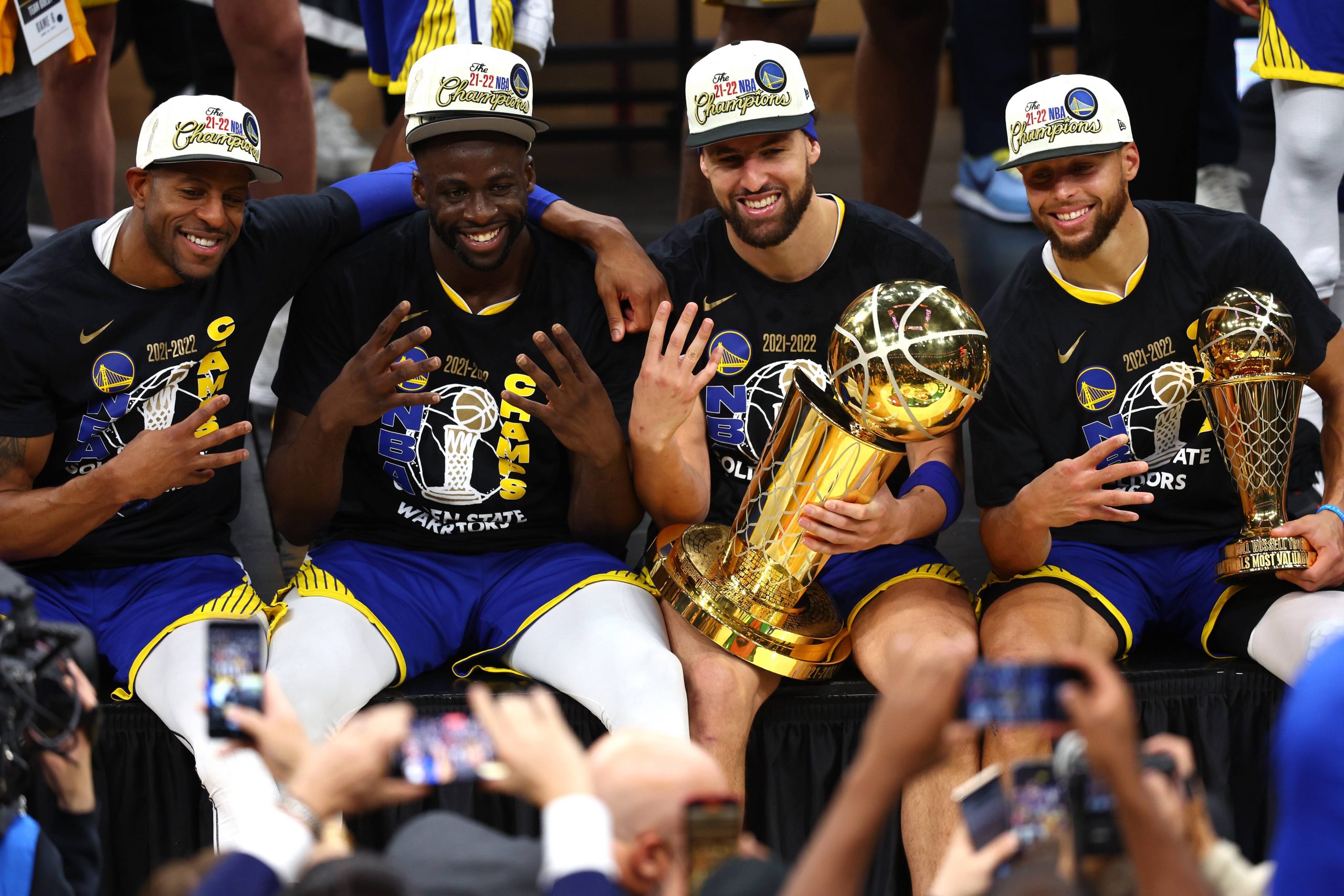 NBA总决赛| 8年夺4冠  勇士重铸辉煌