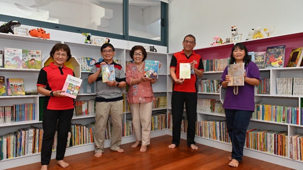 彭佛教会儿童图书馆逢周六、日开放，欢迎亲临享受快乐阅读。