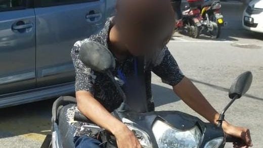 骑“贼赃”遇突检  青年偷摩托被捕