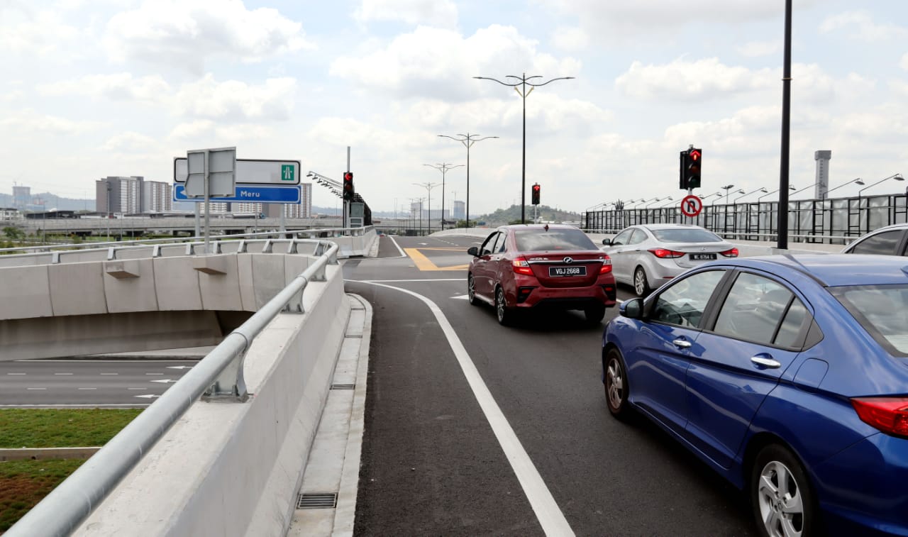 大都会/武吉拉惹高架桥正式通车，居民不再饱受塞车之苦！