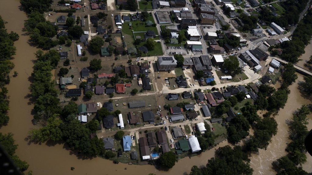 美国肯塔基州洪灾增至25人死