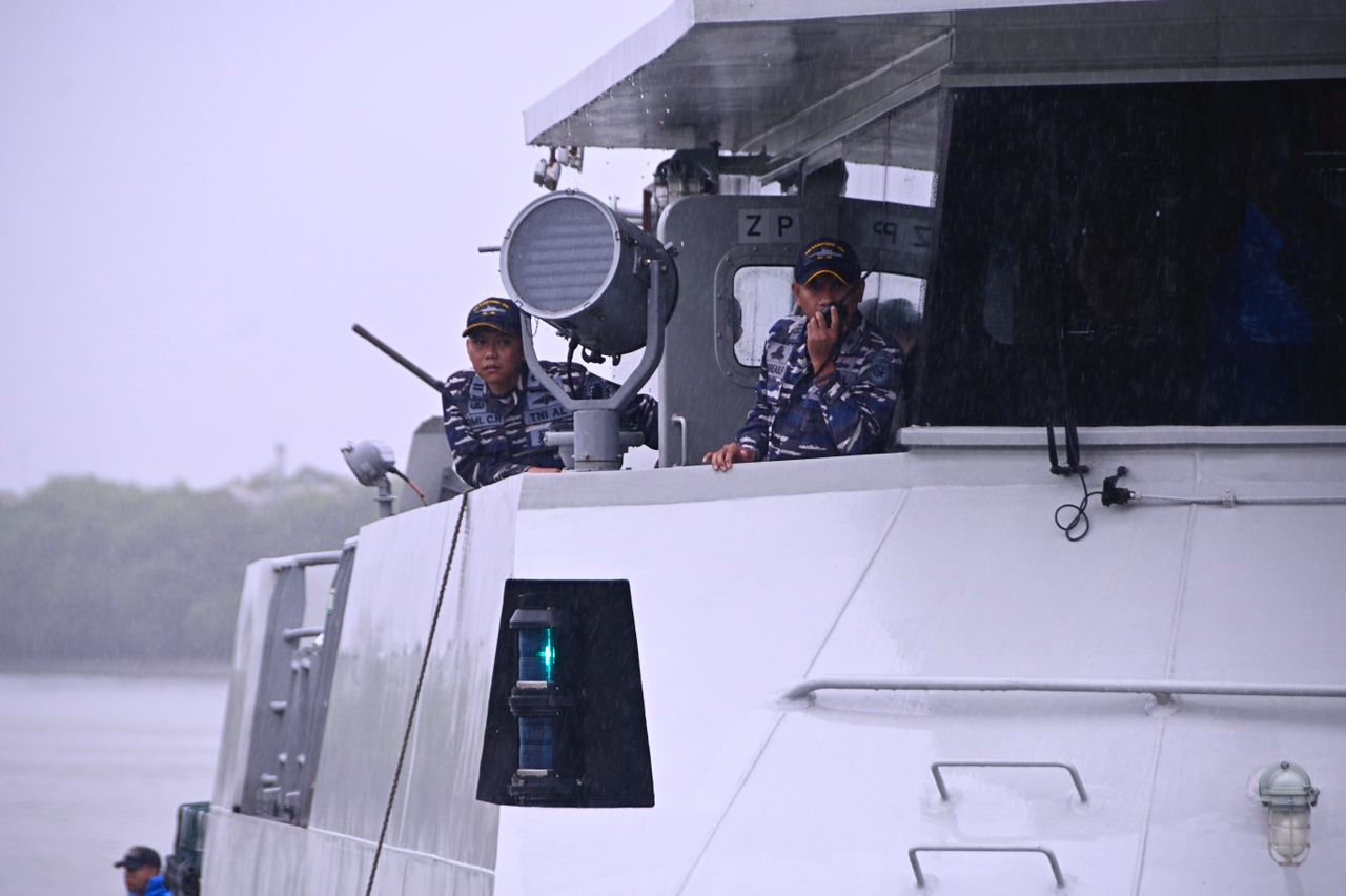 马印海事执法部甲海峡联合行动