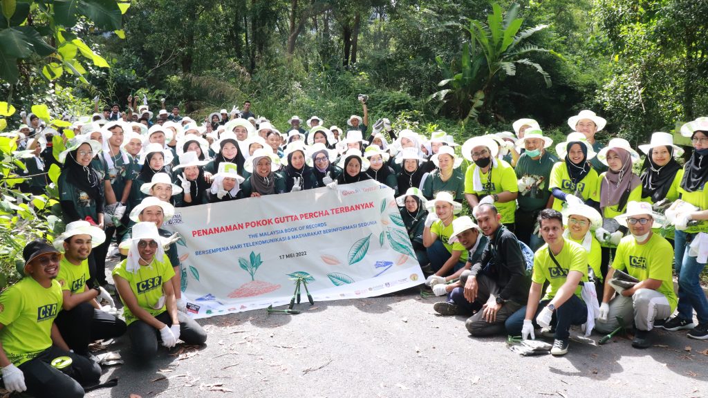 MR. DIY Cares志愿队 支持环保植树 动物保护