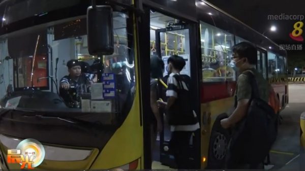 汉达英达推出往返新马24小时巴士服务 首日乘客稀少