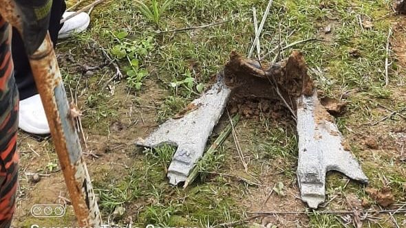 重16公斤 坠落油棕园 砂又发现疑似火箭碎片