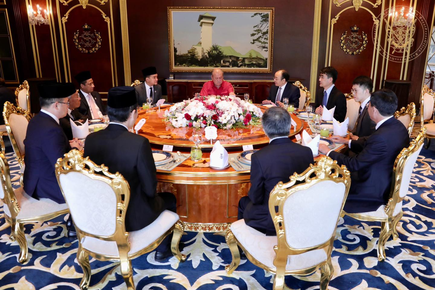 全国：中国驻马大使欧阳玉靖，王宫觐见柔苏丹