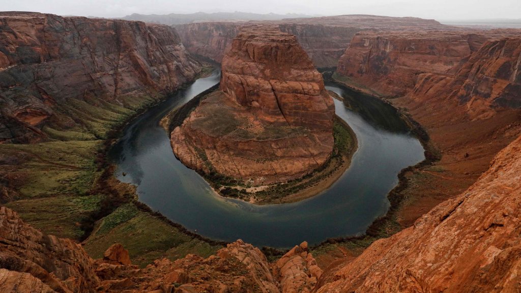 因干旱科罗拉多河水位直落 美国明年起削减西部多州供水量