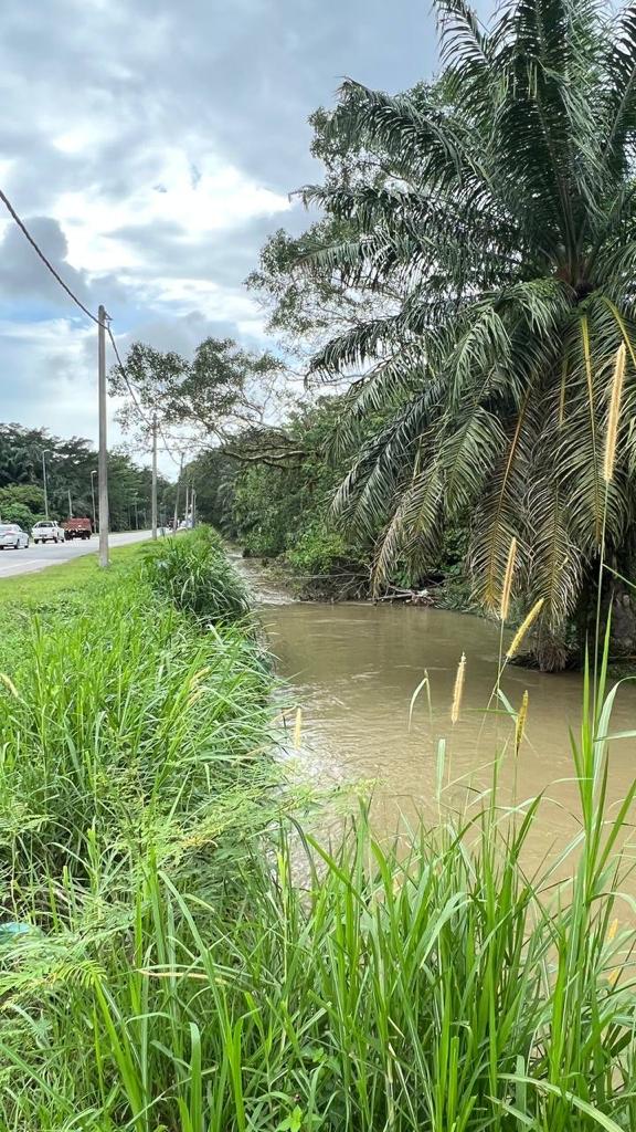 大都会封面：耗资2000万提升武吉拉惹镇防洪工程