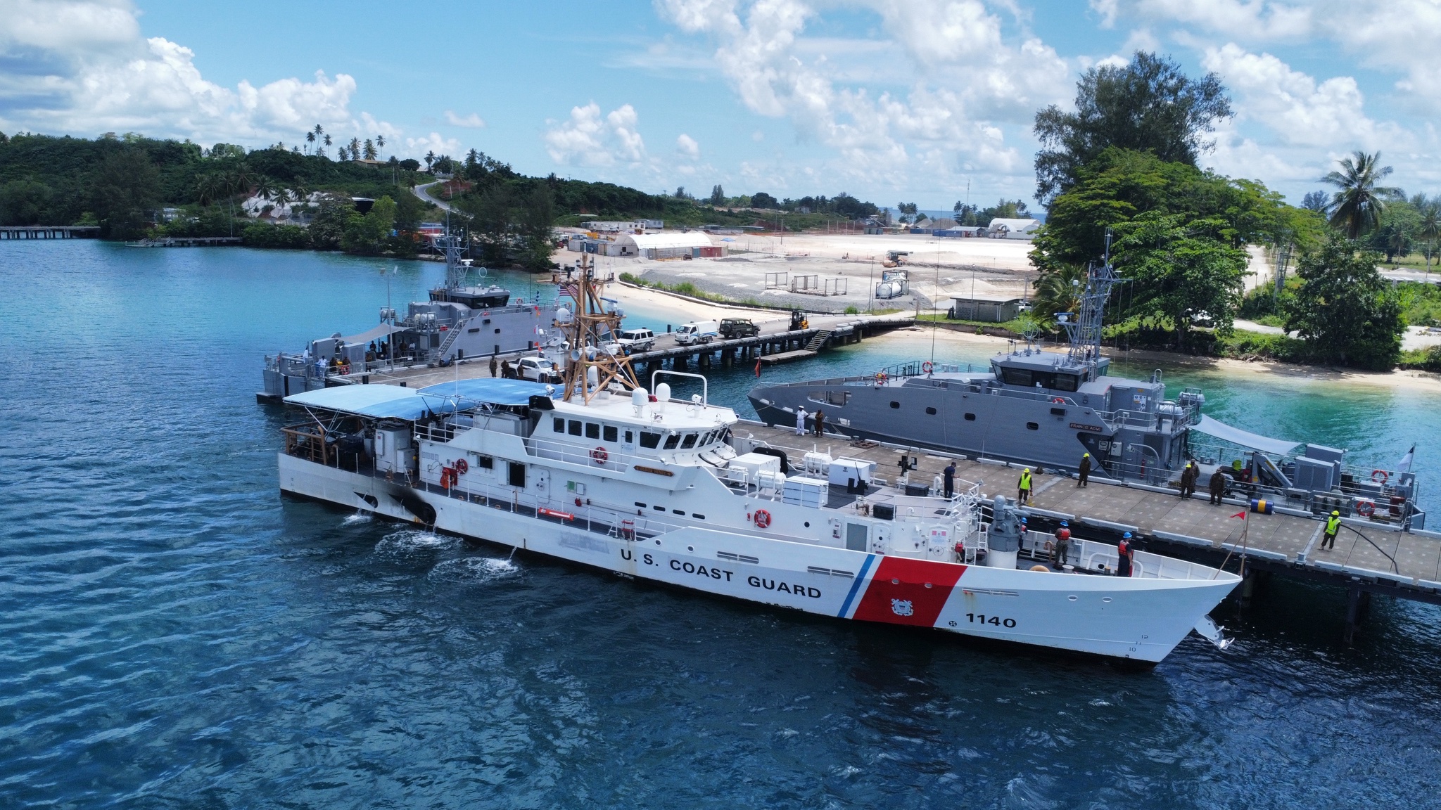   所罗门群岛暂停让所有美国海军船舰到访  