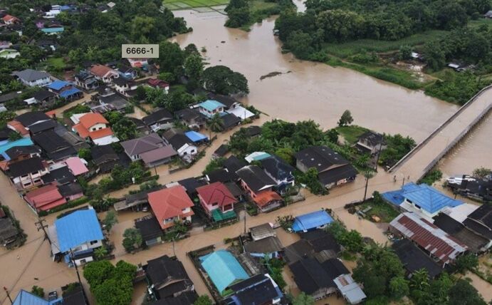 热带风暴引发泰缅边境山洪