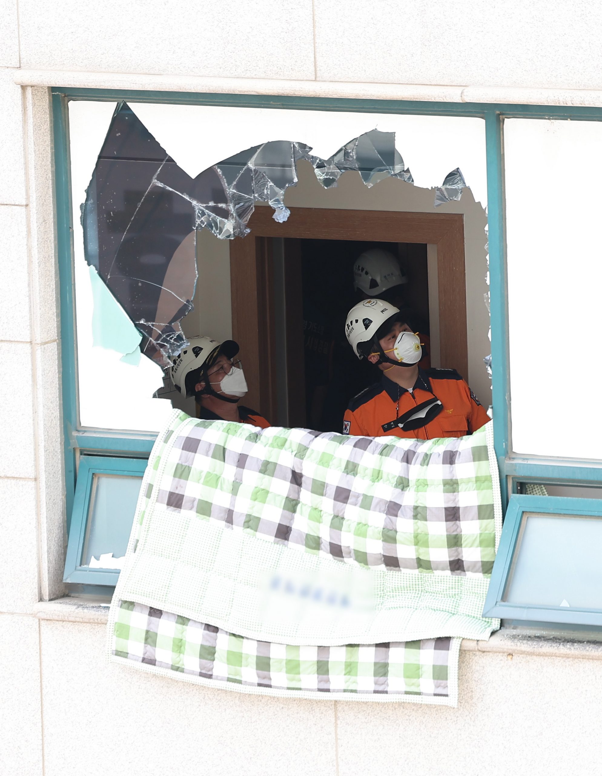 韩利川市医院失火致5死44伤
