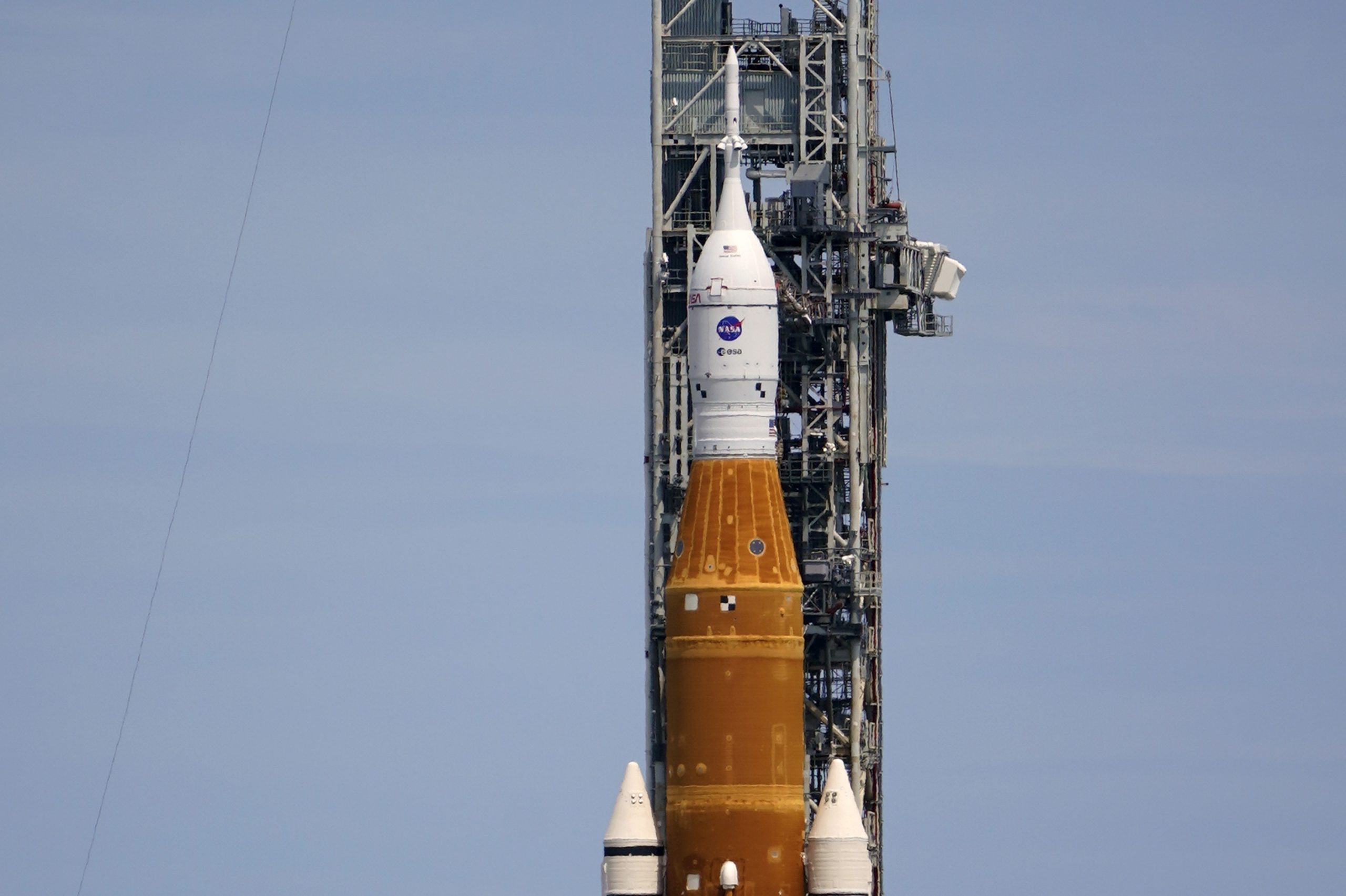 首次被迫推迟 NASA计划9月3日发射登月火箭