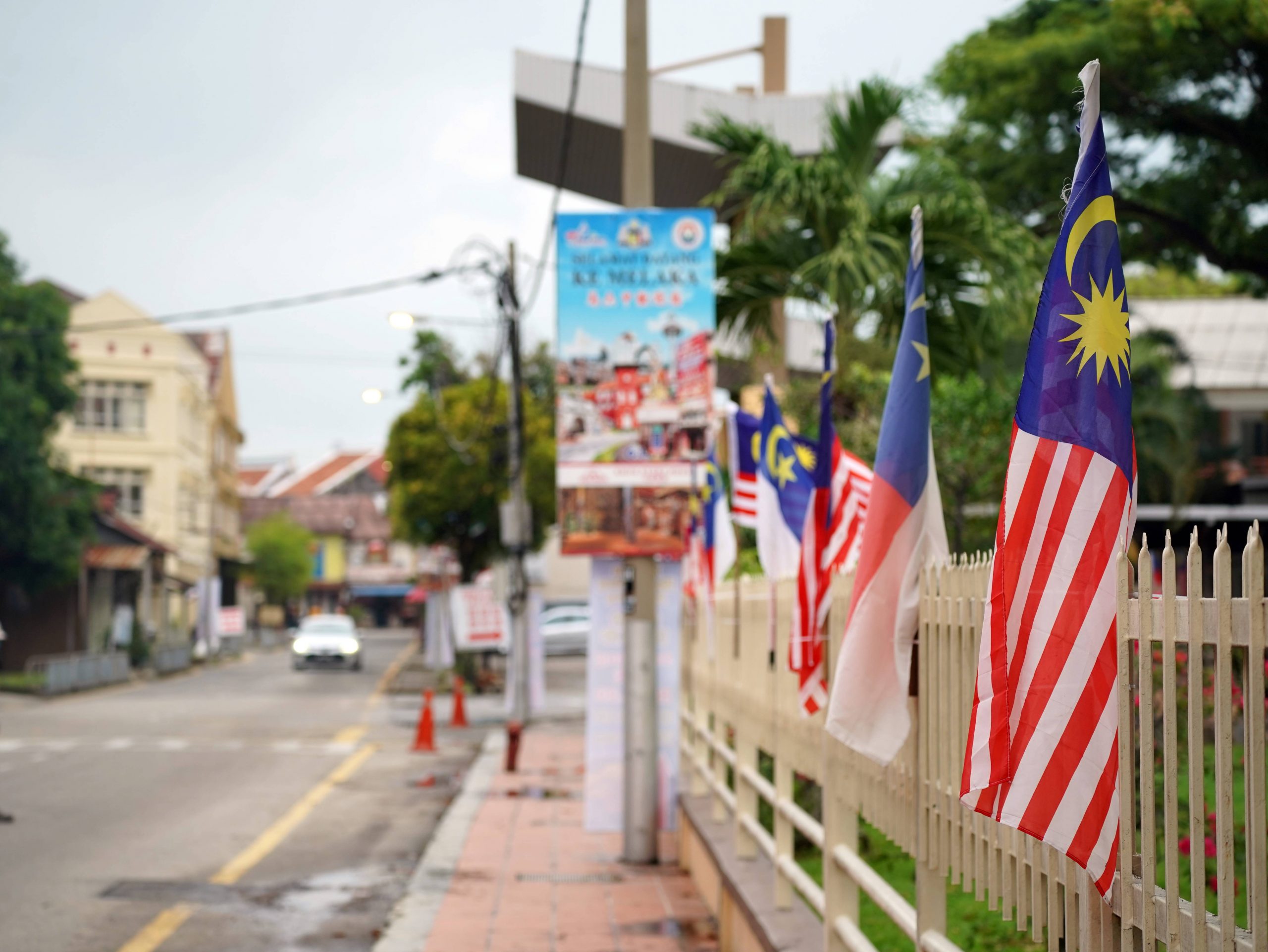 （古城封面主文）多活动可举办及马来西亚日举办州等因素，今年国庆月国旗销量增15至25%