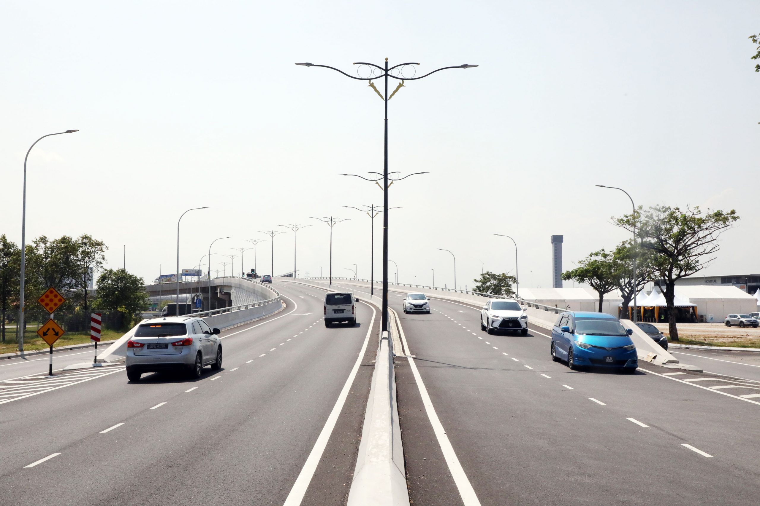 （版3头）大都会/横跨巴生中路的武吉拉惹高架桥开幕