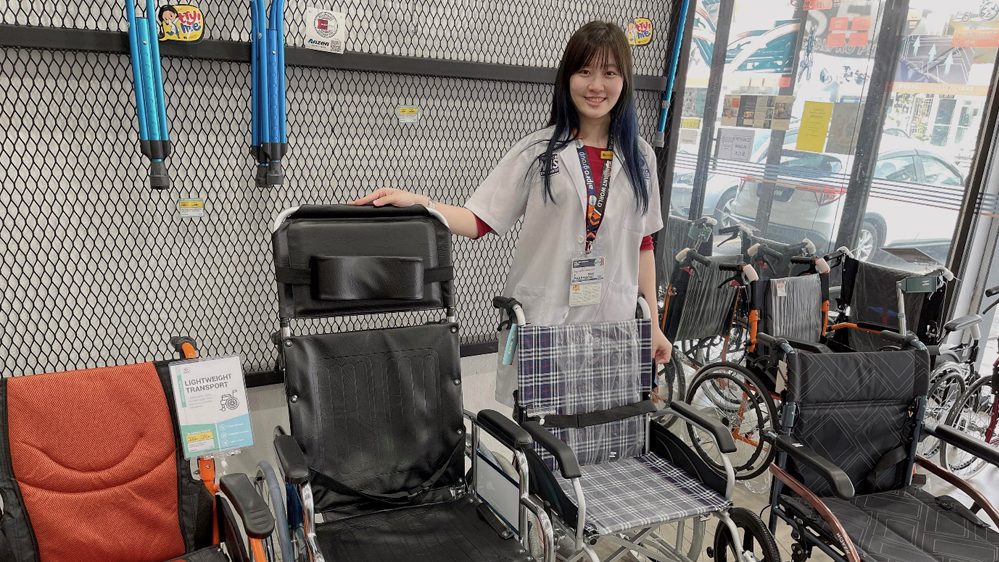 刘塑煊 ／人们在购买或使用轮椅时，时常忽略的事项