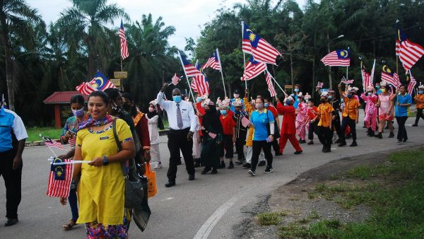 “榕吉大马一家”爱国游行  原住民也参与 展现团结