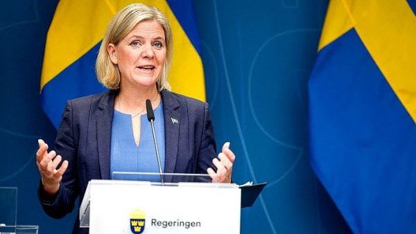 Sweden conservatives to form new government after narrow election win