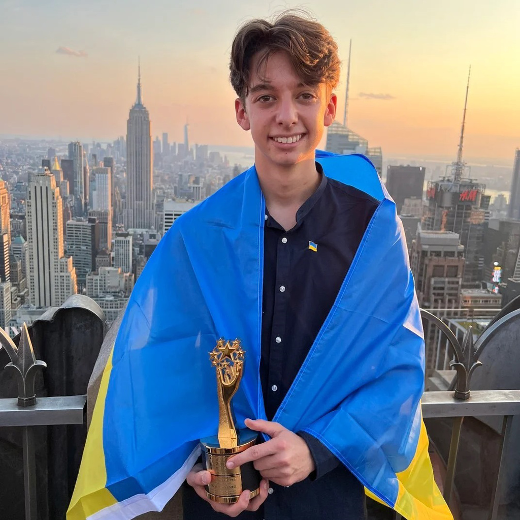 乌克兰17岁少年发明探测地雷无人机获全球学生奖