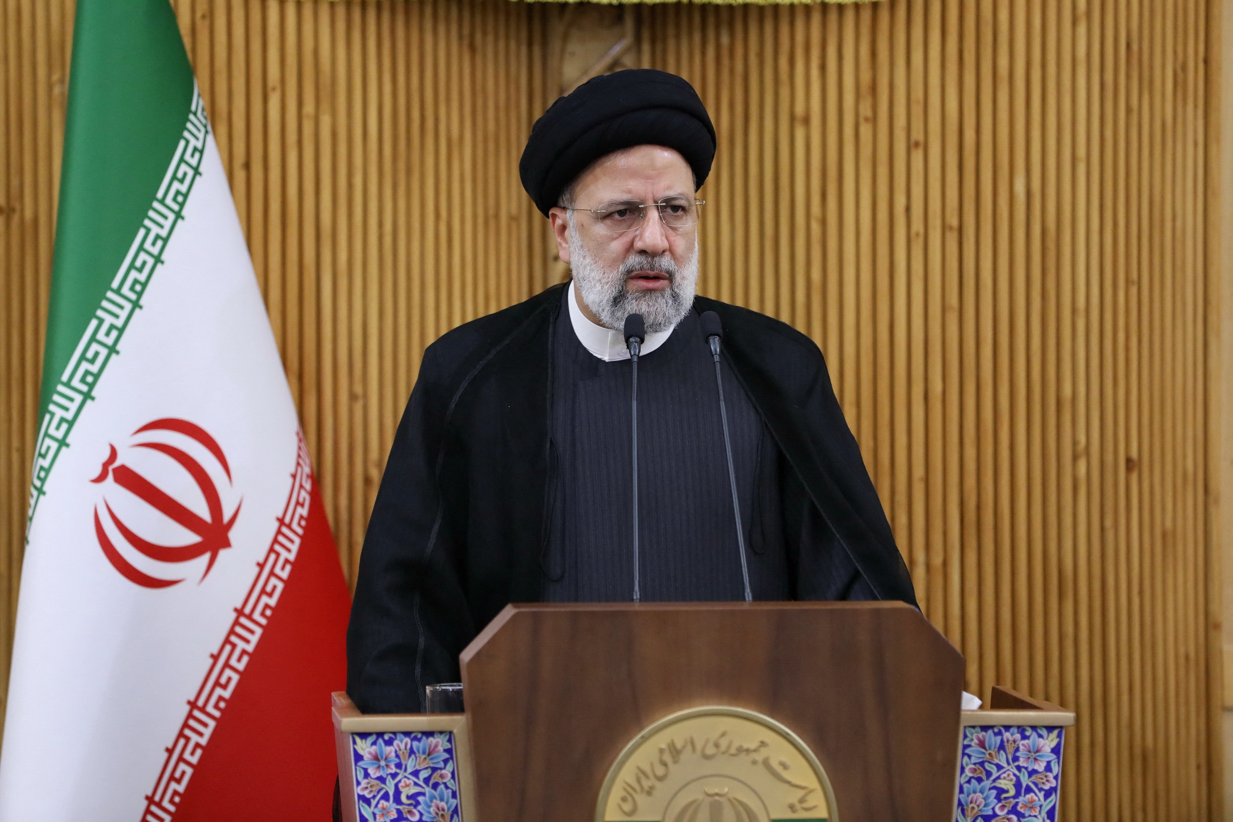伊朗总统重申恢复核协议前提 须保证美不再退出