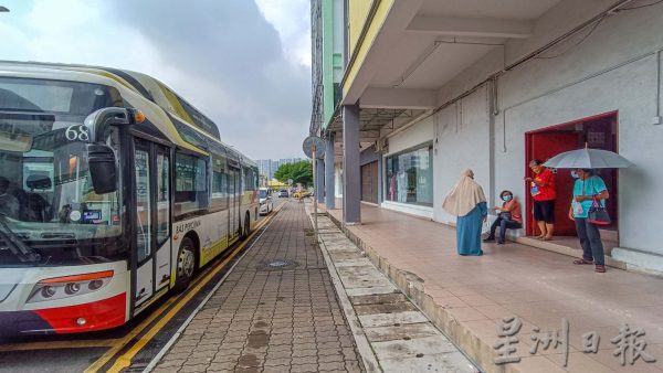 供fb/芙中央医院进行翻修工程，免费巴士服务芙蓉路线未来3年以货车替代载客