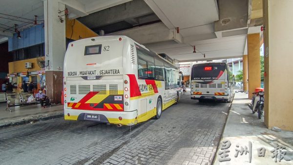 供fb/芙中央医院进行翻修工程，免费巴士服务芙蓉路线未来3年以货车替代载客